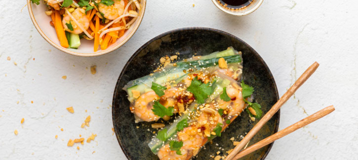Asiatische Frühlingsrollen mit Garnelen