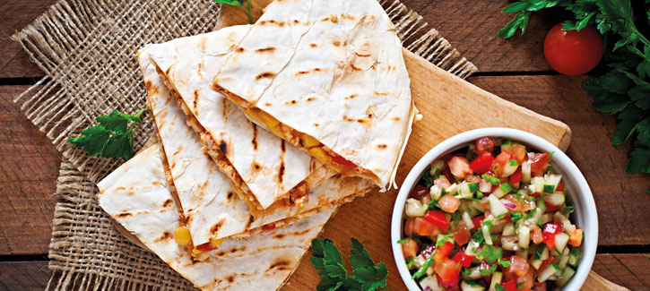 Quesadilla mit Tomatensalsa