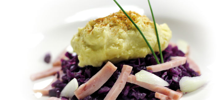 Kartoffelpueree mit Rotkohl und Schinken, Low Carb Rezept