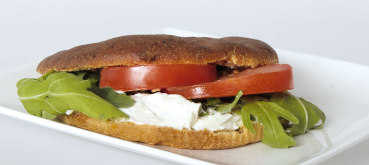 Mediterranes Mozzarella-Tomaten-Toast