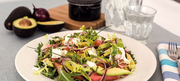 Sommersalat mit Ziegenkäse und Wassermelone