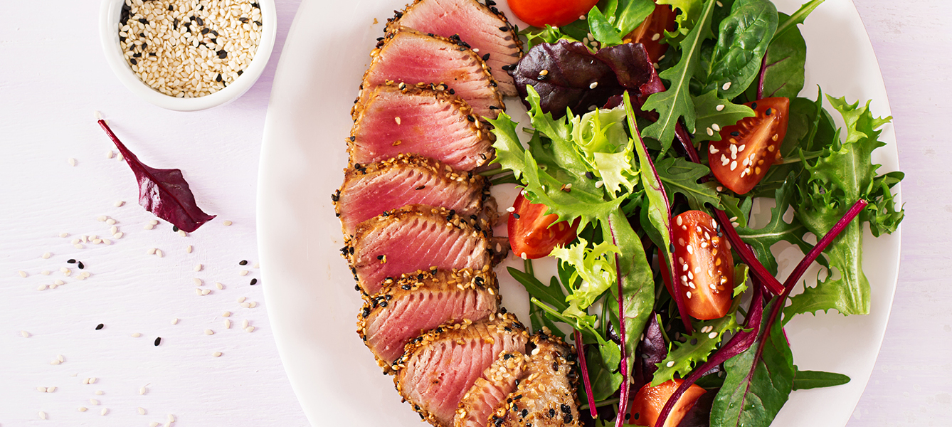Japanischer Gegrillter Thunfisch mit Salat, Low Carb Rezept