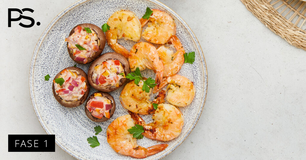 Knoblauch-Zitronen-Gambas mit gefüllten Champignons