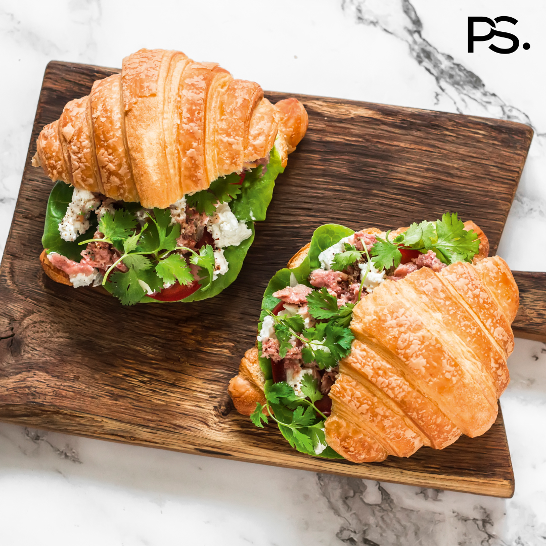 Croissant mit Thunfischsalat