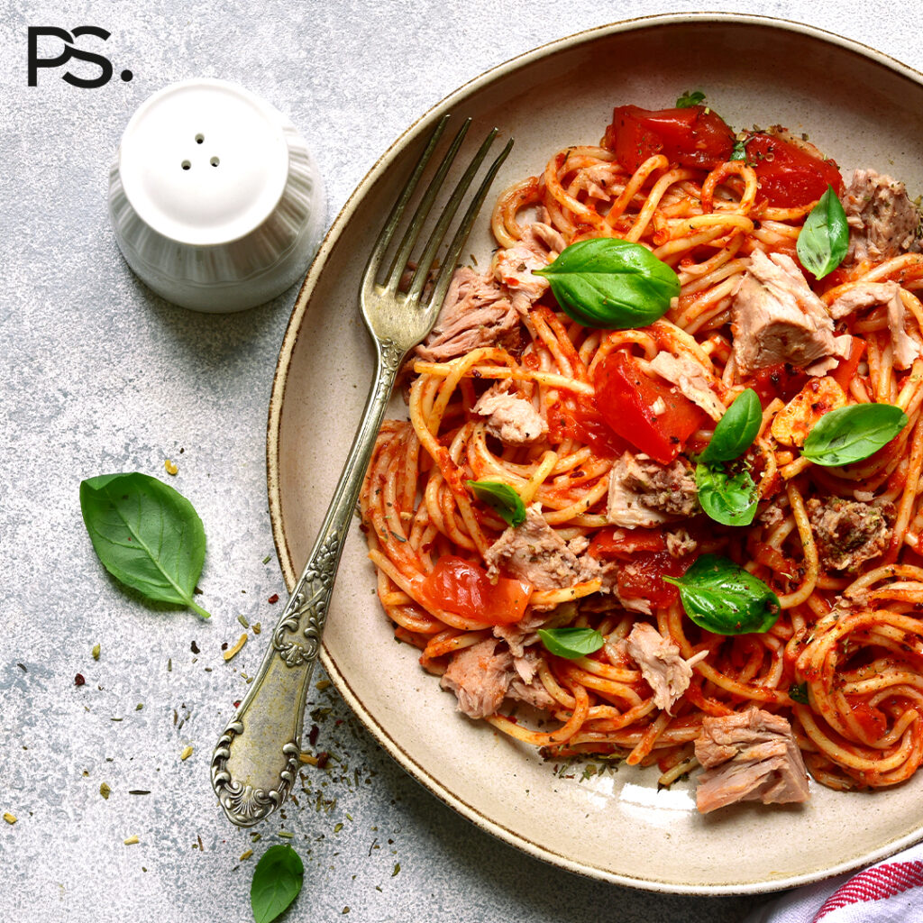 Spaghetti mit Thunfisch-Tomatensoße